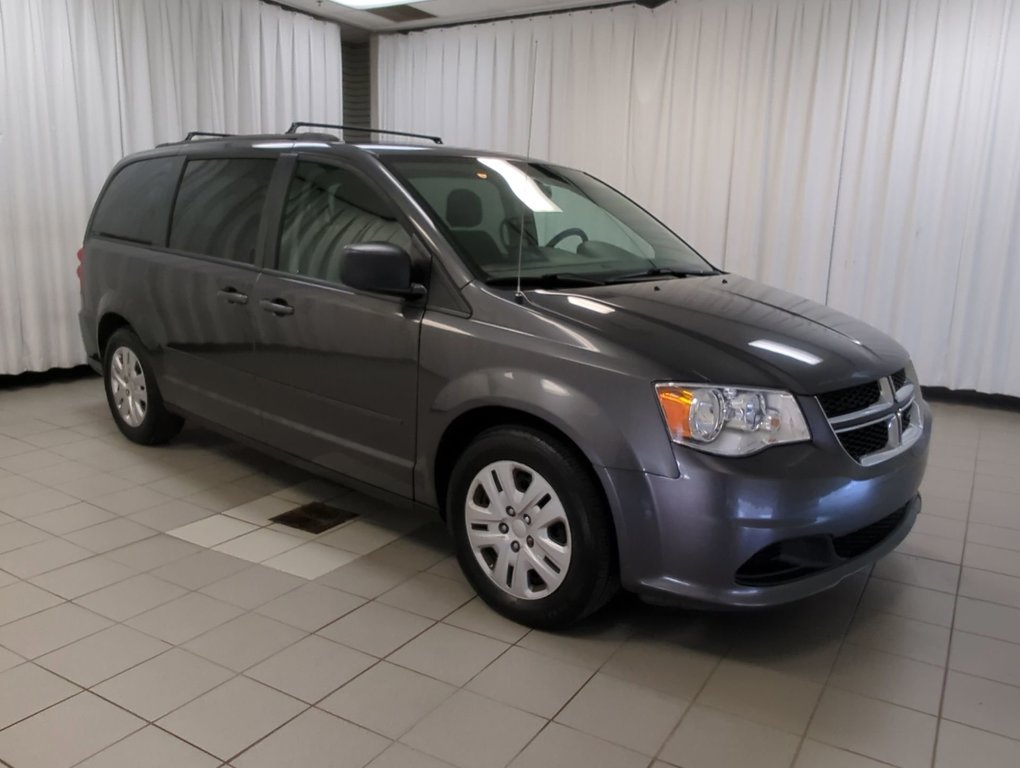 2016  Grand Caravan SXT in Dartmouth, Nova Scotia - 9 - w1024h768px