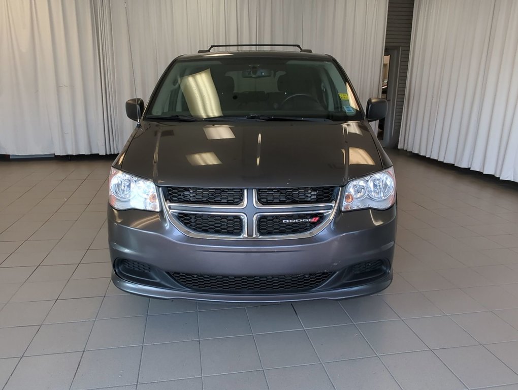 2016  Grand Caravan SXT in Dartmouth, Nova Scotia - 3 - w1024h768px