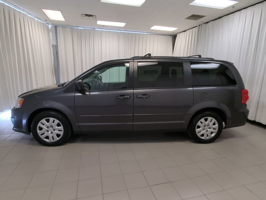 2016  Grand Caravan SXT in Dartmouth, Nova Scotia - 5 - w1024h768px