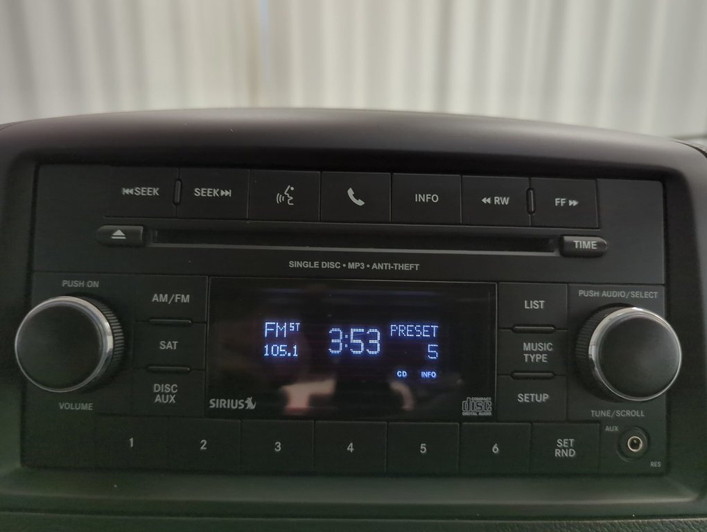 2017 Dodge Grand Caravan Canada Value Package in Dartmouth, Nova Scotia - 16 - w1024h768px