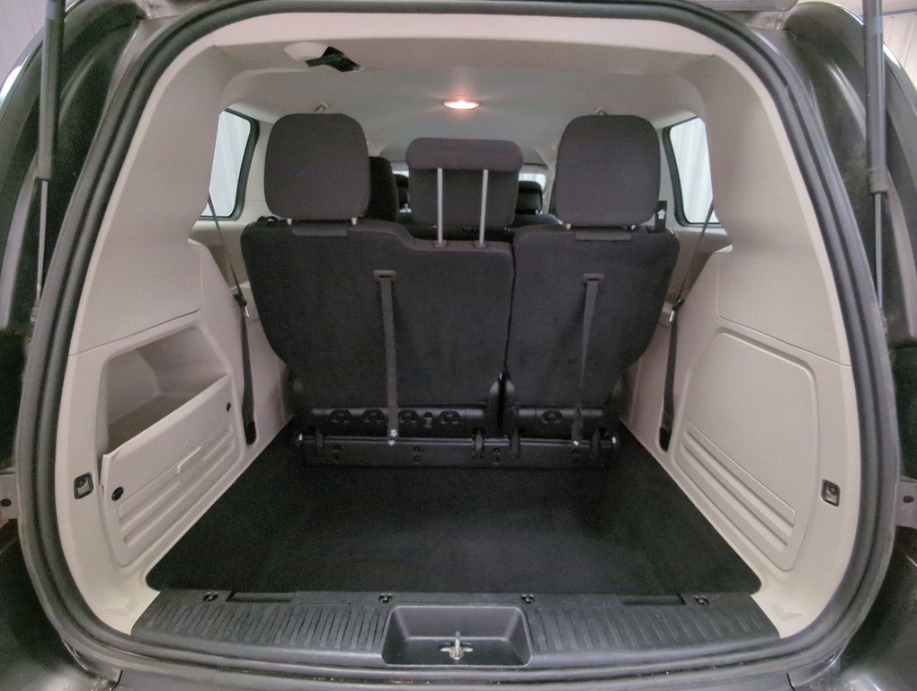 2017 Dodge Grand Caravan Canada Value Package in Dartmouth, Nova Scotia - 23 - w1024h768px
