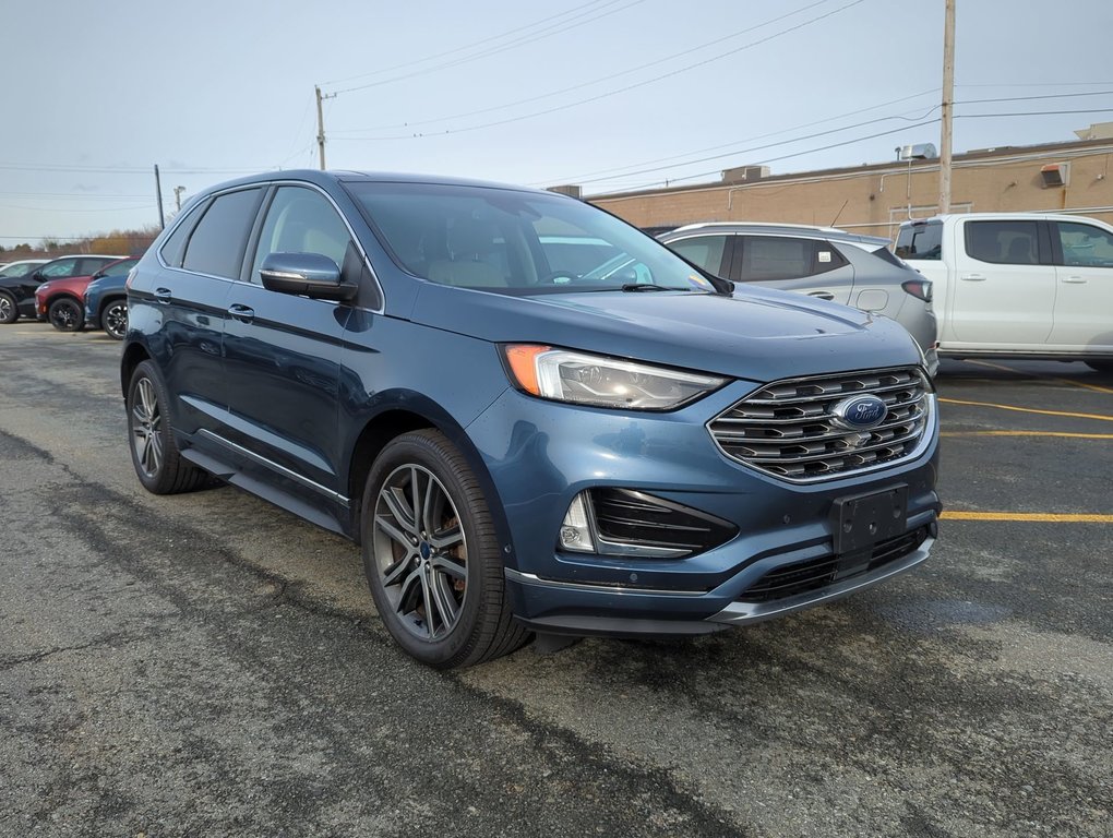 2019 Ford Edge Titanium Leather Sunroof *GM Certified* in Dartmouth, Nova Scotia - 2 - w1024h768px