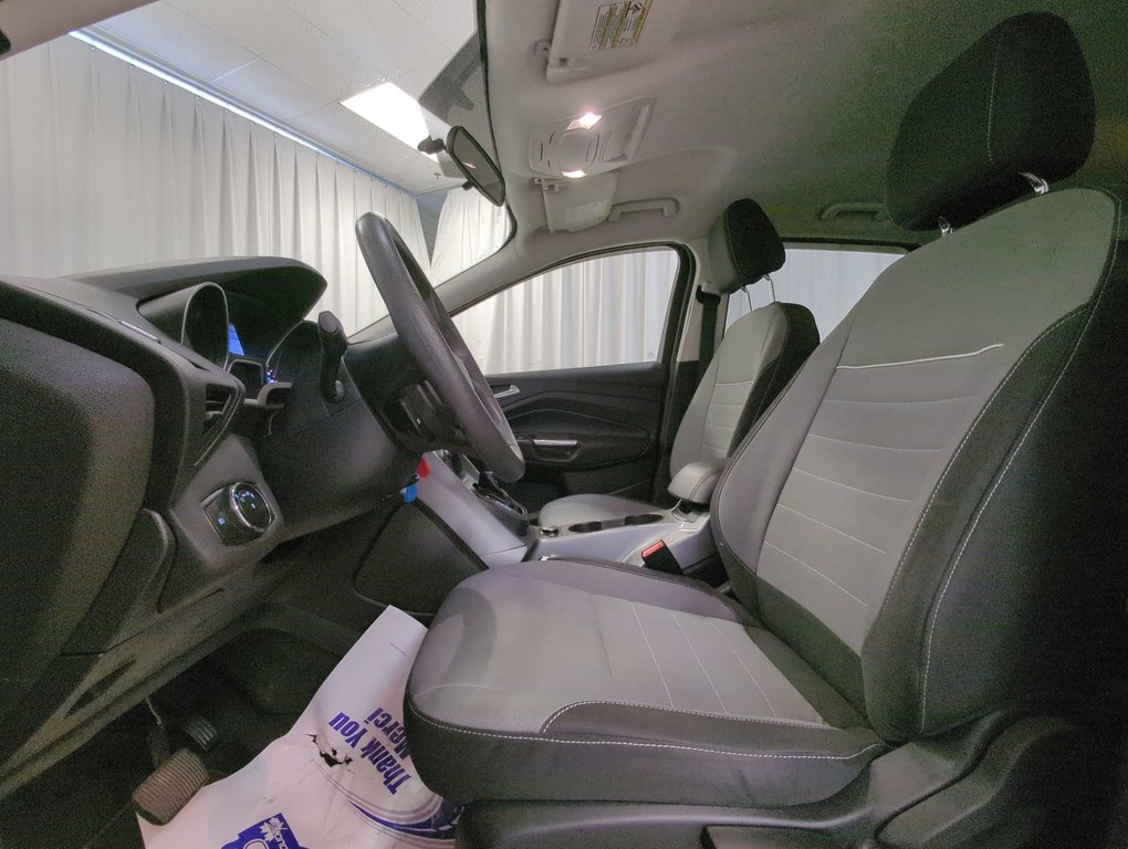 2015 Ford Escape SE in Dartmouth, Nova Scotia - 11 - w1024h768px