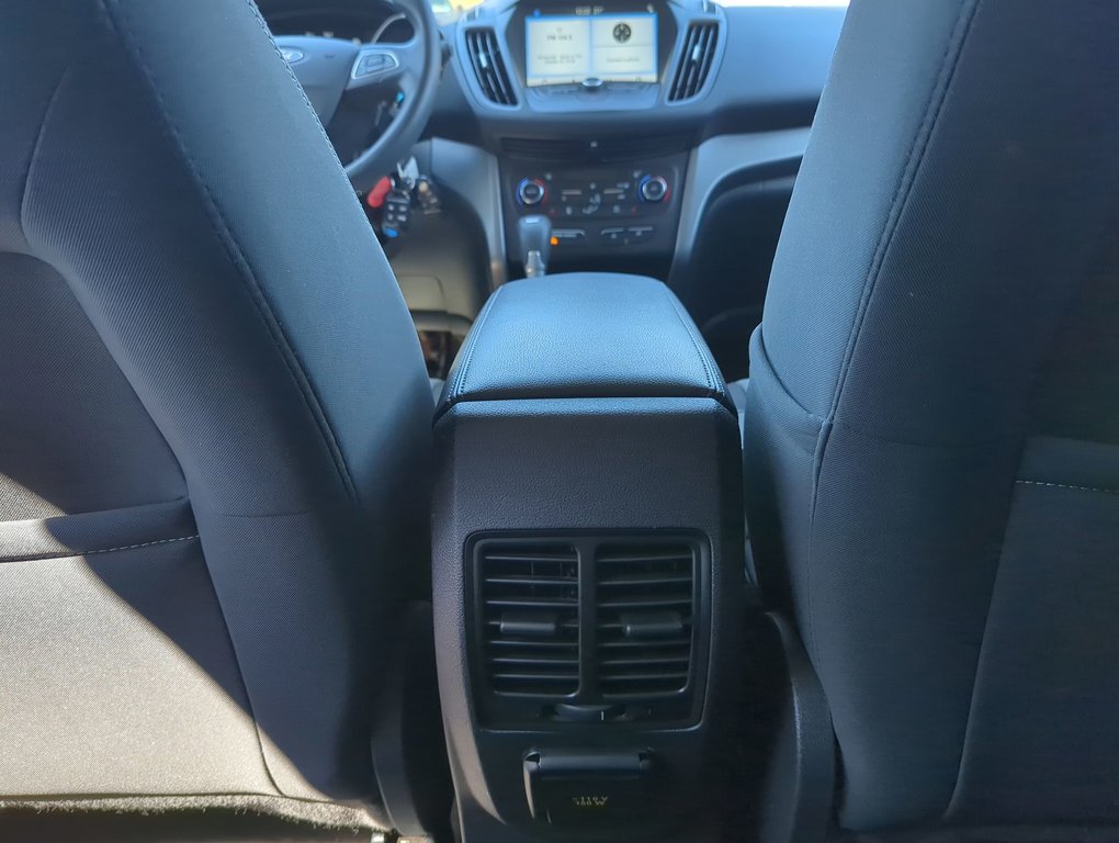 2017  Escape SE in Dartmouth, Nova Scotia - 20 - w1024h768px