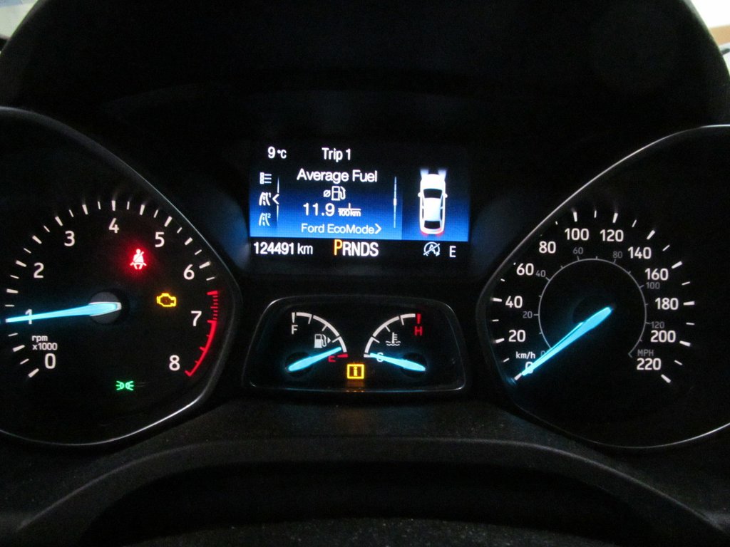 2017 Ford Escape SE in Dartmouth, Nova Scotia - 5 - w1024h768px