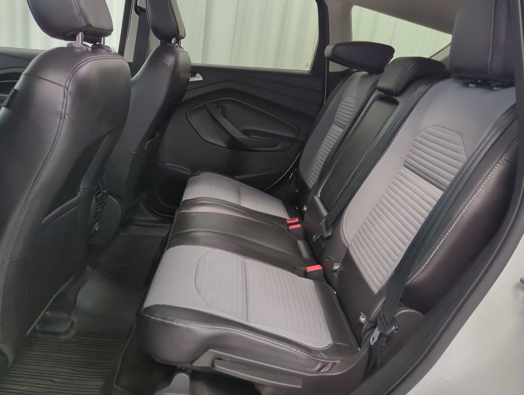 2019  Escape SE in Dartmouth, Nova Scotia - 22 - w1024h768px