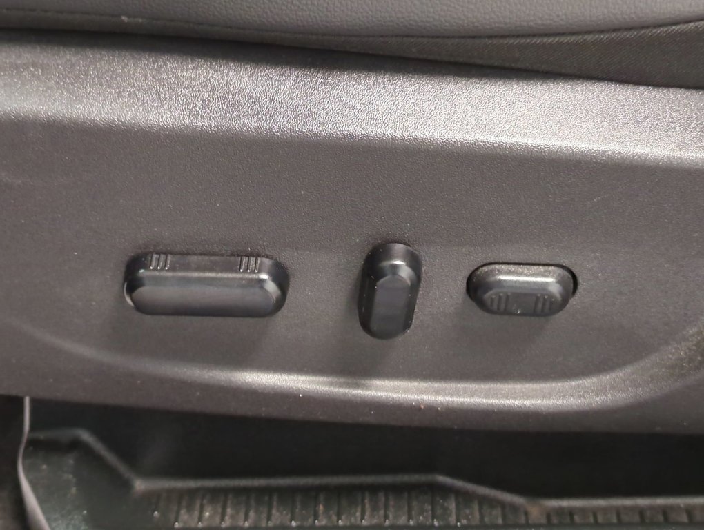 2019 Ford Escape SEL in Dartmouth, Nova Scotia - 12 - w1024h768px