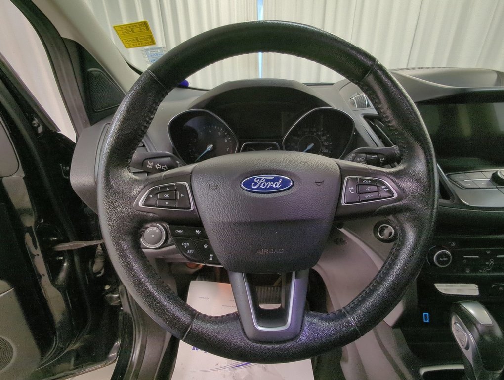 2019 Ford Escape SEL in Dartmouth, Nova Scotia - 14 - w1024h768px