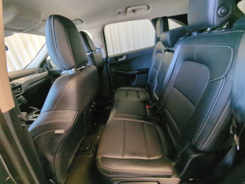 2020 Ford Escape SEL in Dartmouth, Nova Scotia - 22 - w1024h768px