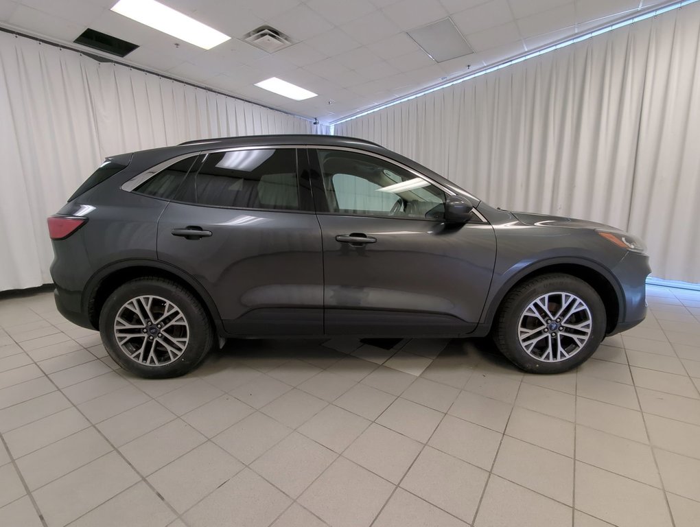 2020 Ford Escape SEL in Dartmouth, Nova Scotia - 9 - w1024h768px