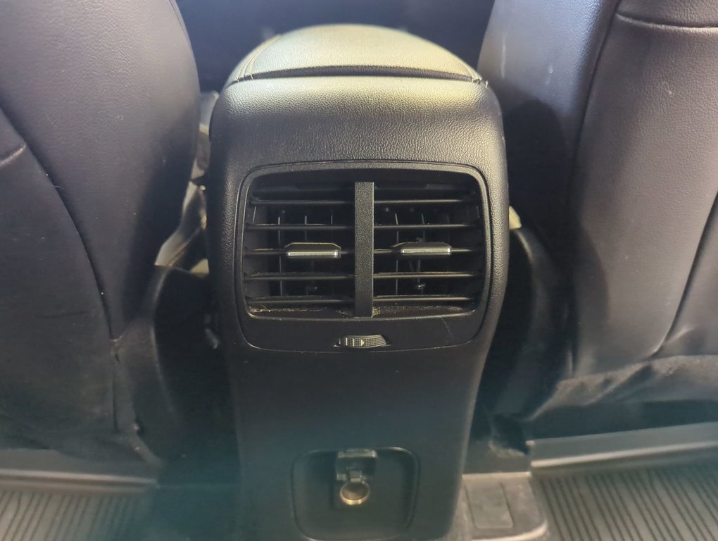 2020 Ford Escape SEL in Dartmouth, Nova Scotia - 21 - w1024h768px