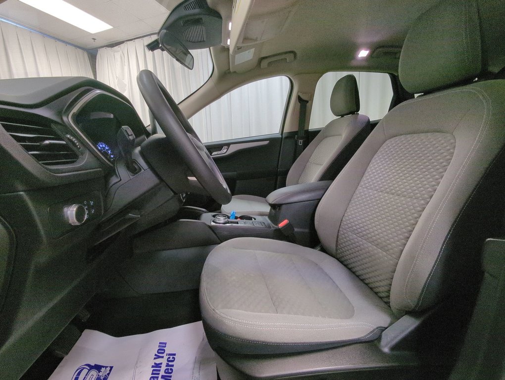 2020 Ford Escape SE AWD in Dartmouth, Nova Scotia - 11 - w1024h768px