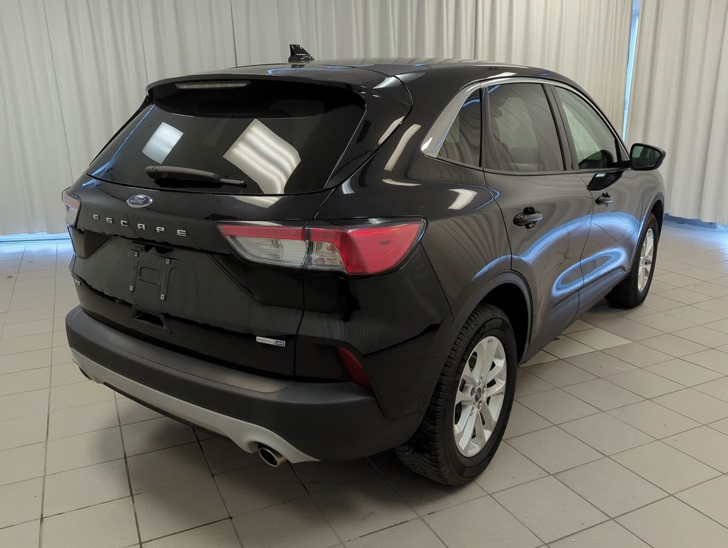 2020 Ford Escape SE AWD in Dartmouth, Nova Scotia - 8 - w1024h768px