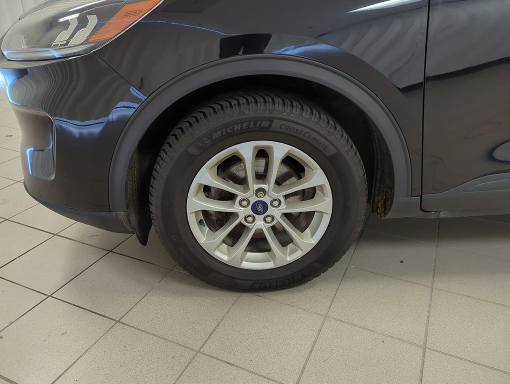 2020 Ford Escape SE AWD in Dartmouth, Nova Scotia - 10 - w1024h768px