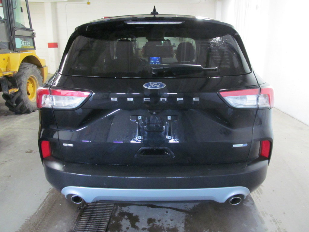 2020 Ford Escape SE AWD in Dartmouth, Nova Scotia - 3 - w1024h768px