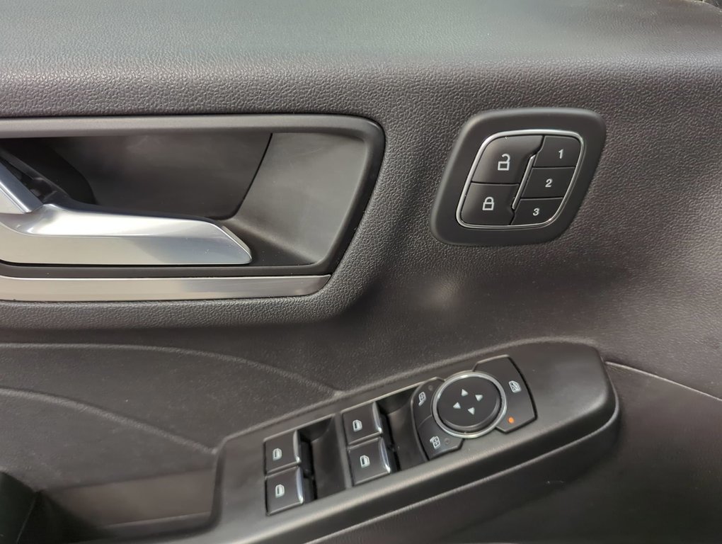 2022 Ford Escape Titanium Plug-In Hybrid in Dartmouth, Nova Scotia - 13 - w1024h768px