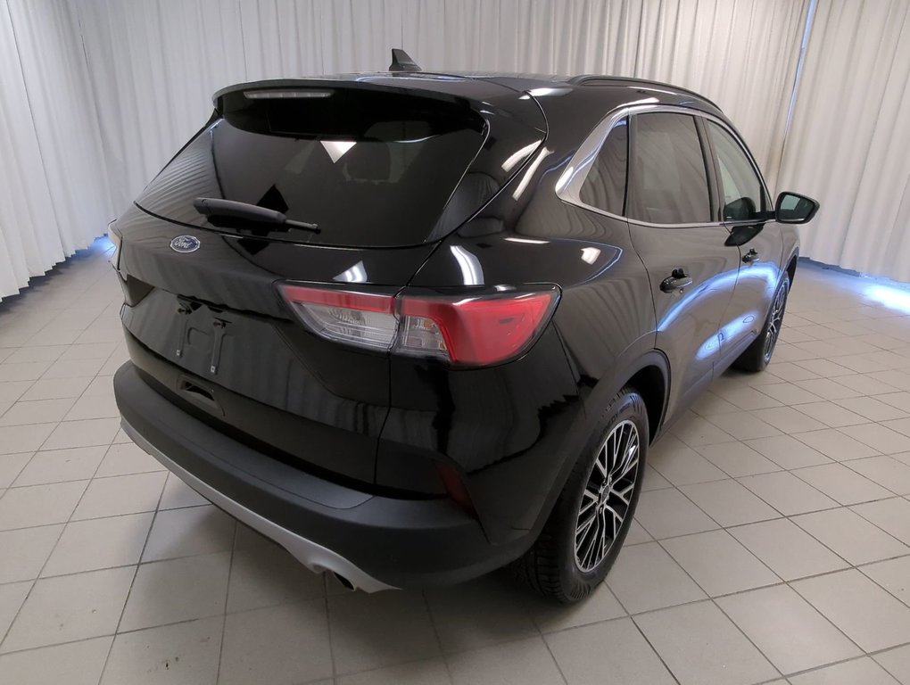 2022 Ford Escape Titanium Plug-In Hybrid in Dartmouth, Nova Scotia - 8 - w1024h768px