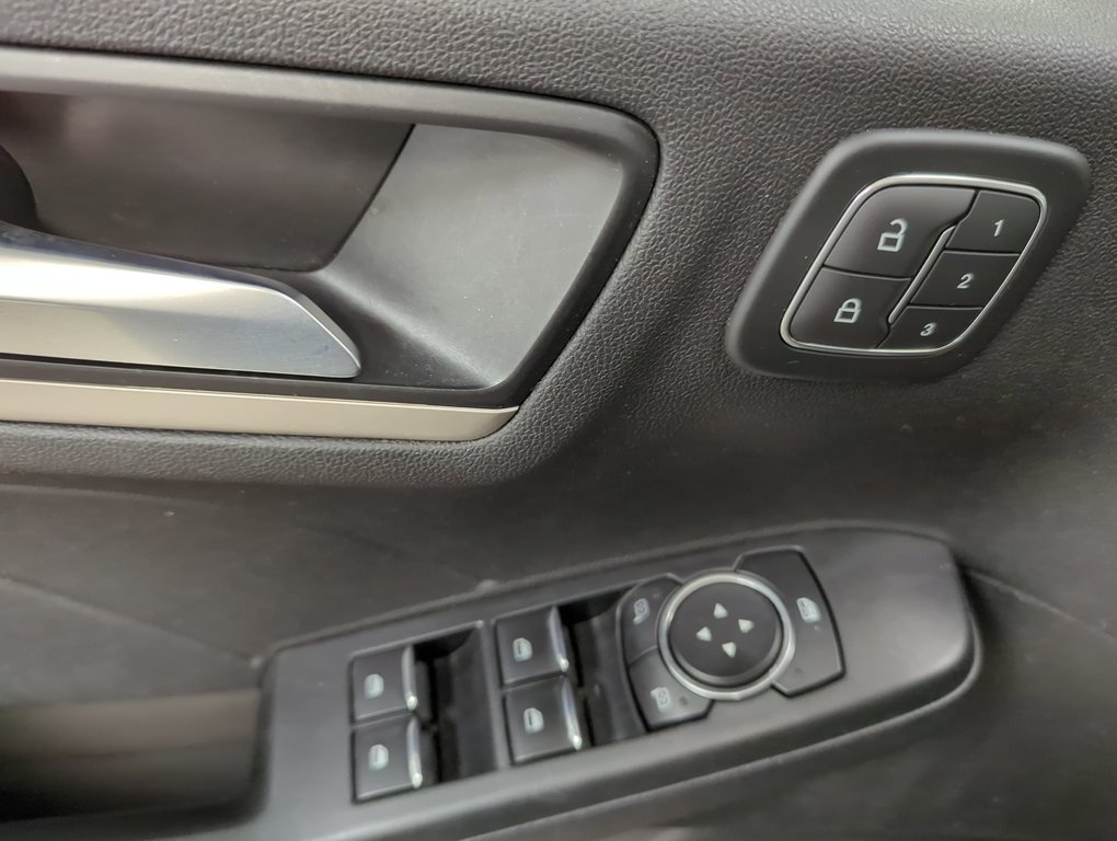 2022 Ford Escape SEL Plug-In Hybrid in Dartmouth, Nova Scotia - 13 - w1024h768px