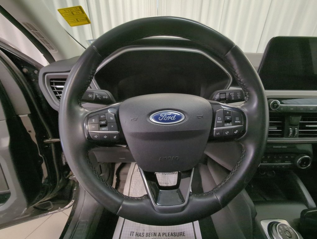2022 Ford Escape SEL Plug-In Hybrid in Dartmouth, Nova Scotia - 14 - w1024h768px
