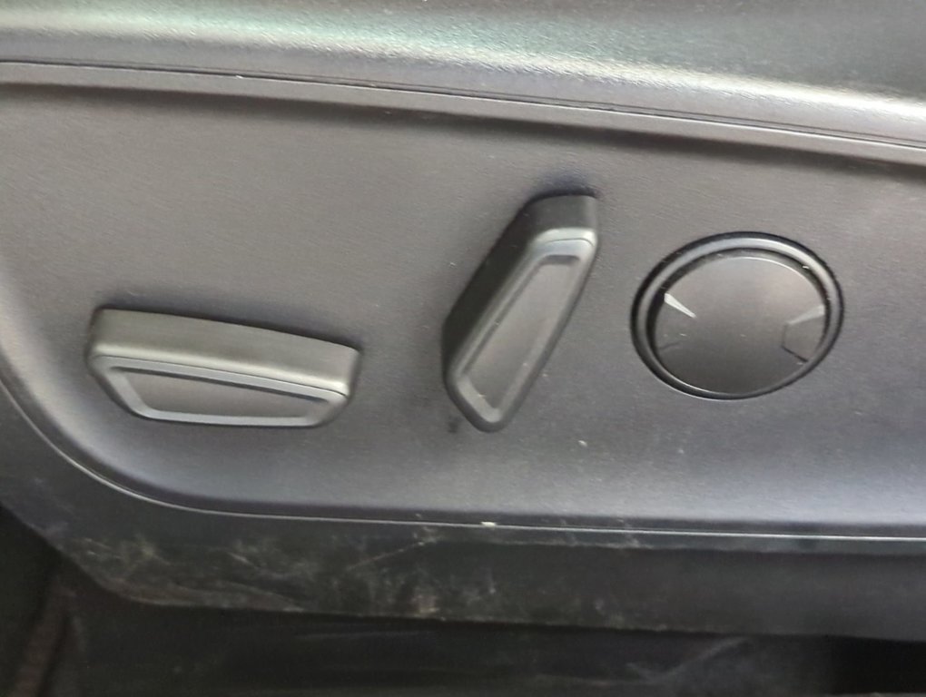 2023 Ford Escape ST-Line AWD *GM Certified* in Dartmouth, Nova Scotia - 12 - w1024h768px