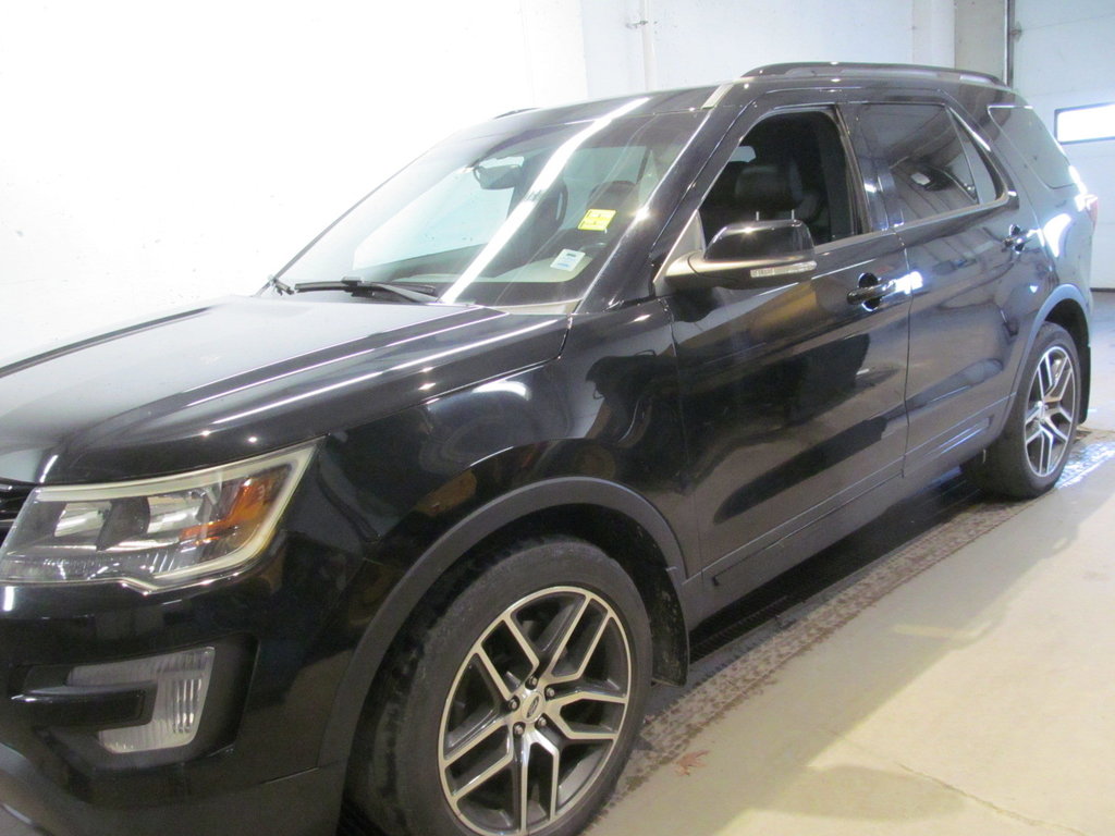 2016 Ford Explorer Sport in Dartmouth, Nova Scotia - 2 - w1024h768px