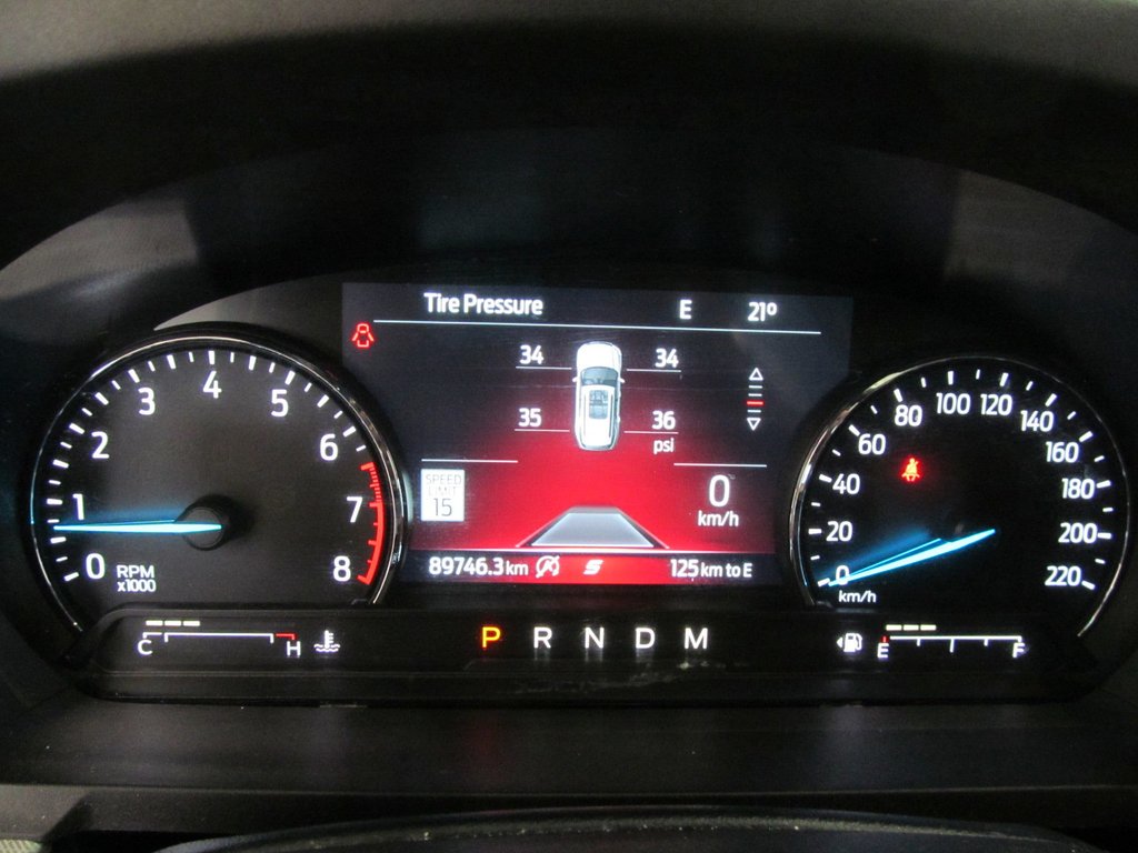 2020 Ford Explorer XLT in Dartmouth, Nova Scotia - 5 - w1024h768px