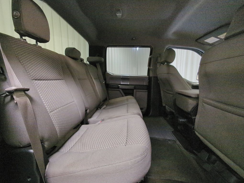 2015 Ford F-150 XLT in Dartmouth, Nova Scotia - 21 - w1024h768px