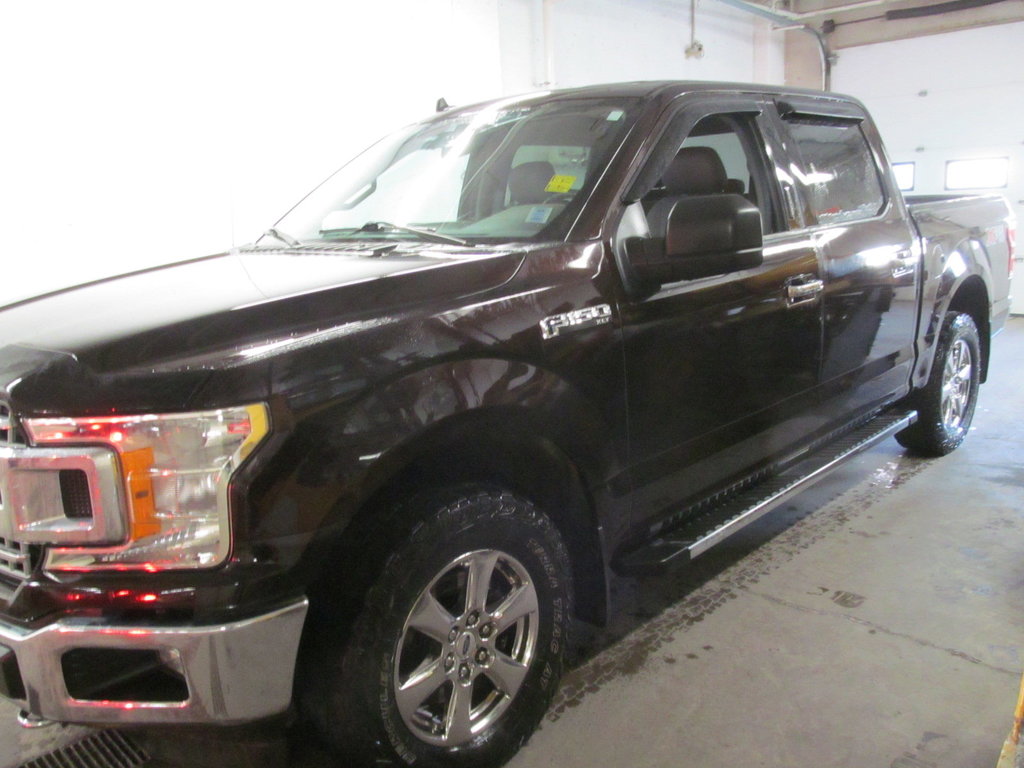 2019 Ford F-150 XLT XTR Package in Dartmouth, Nova Scotia - 2 - w1024h768px