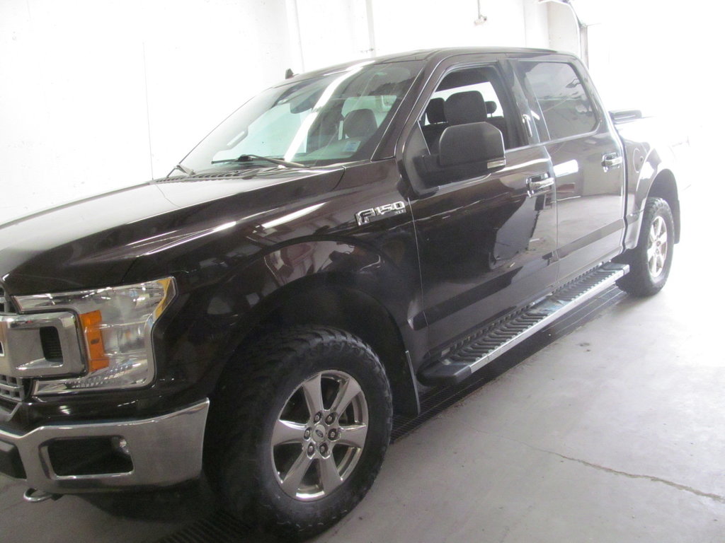 2019 Ford F-150 XLT in Dartmouth, Nova Scotia - 2 - w1024h768px