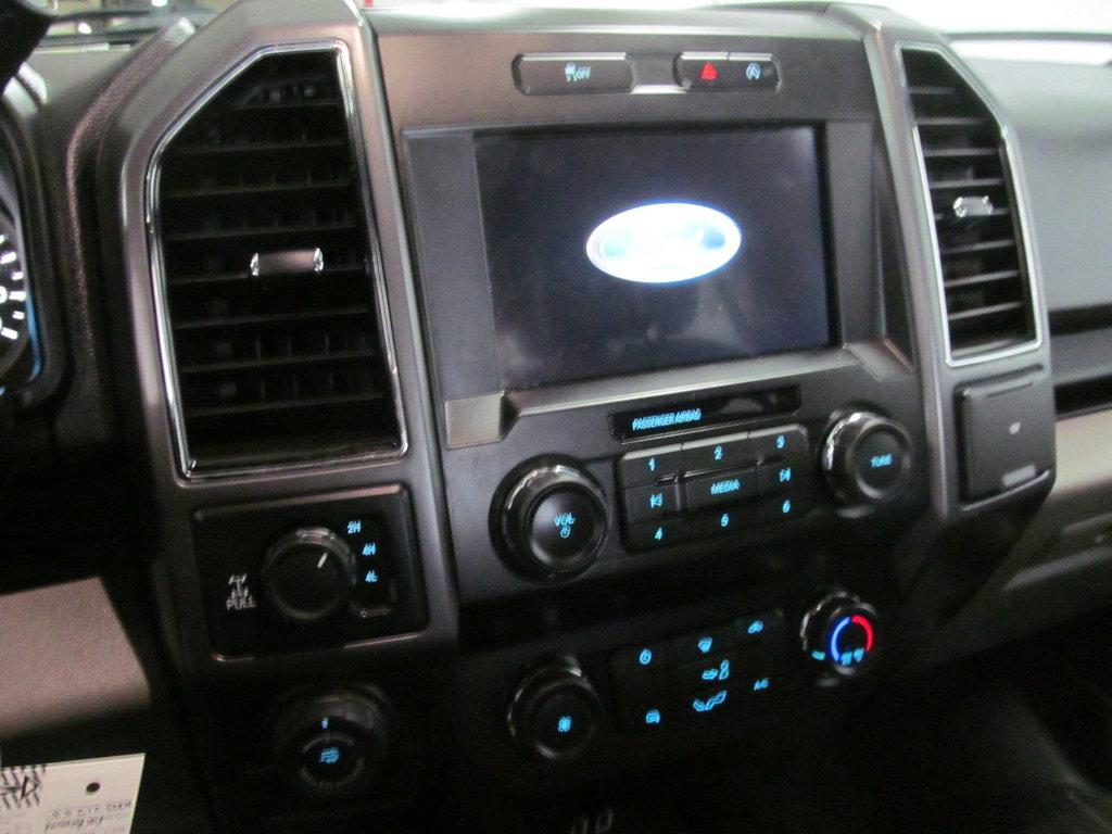 2019 Ford F-150 XLT in Dartmouth, Nova Scotia - 6 - w1024h768px