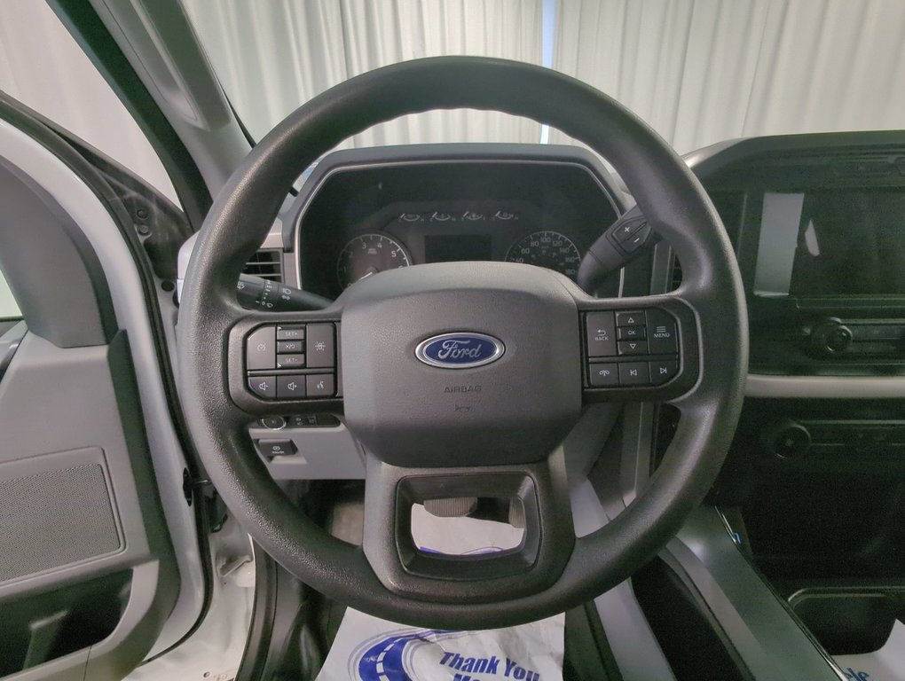 2023 Ford F-150 XLT in Dartmouth, Nova Scotia - 14 - w1024h768px