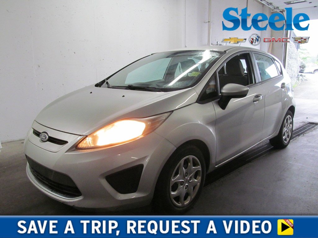 2011  Fiesta SE in Dartmouth, Nova Scotia - 1 - w1024h768px