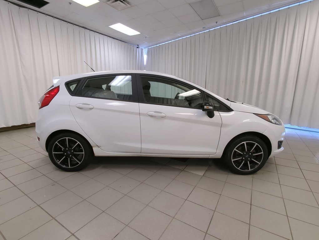 2019 Ford Fiesta SE in Dartmouth, Nova Scotia - 9 - w1024h768px