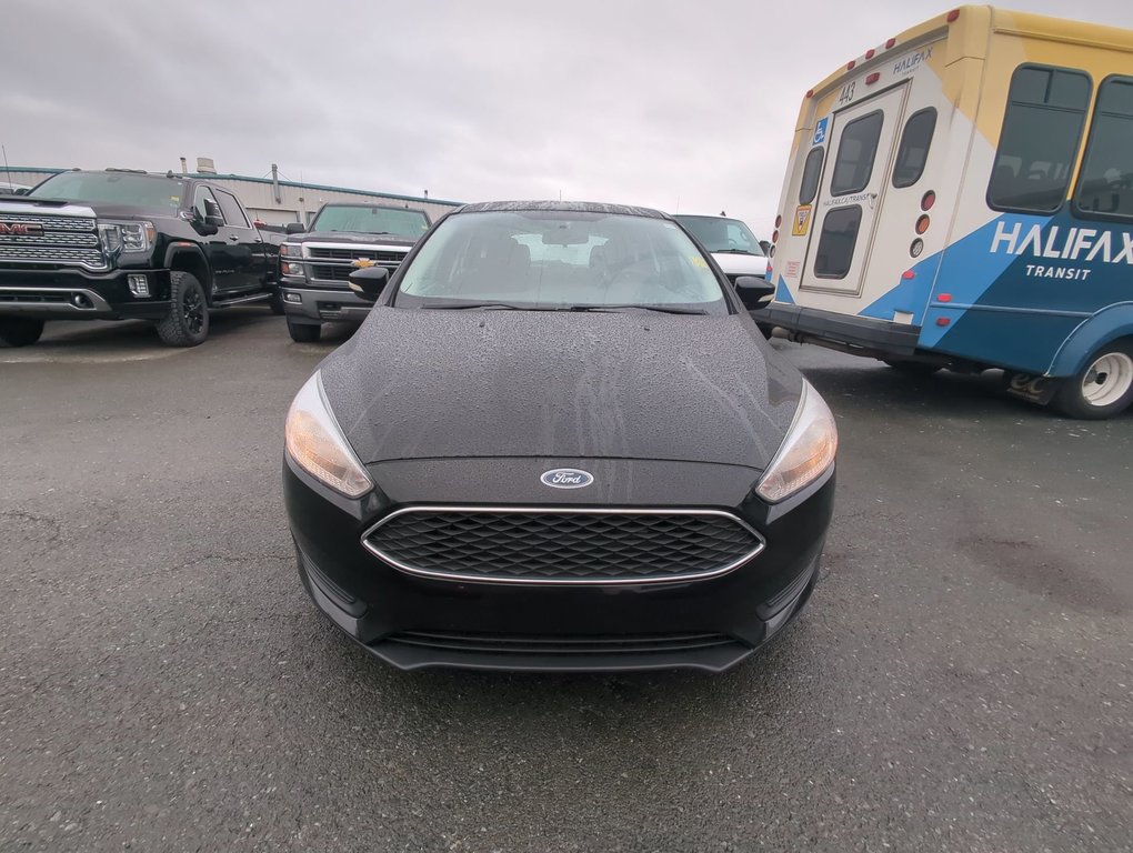 2016 Ford Focus SE in Dartmouth, Nova Scotia - 3 - w1024h768px