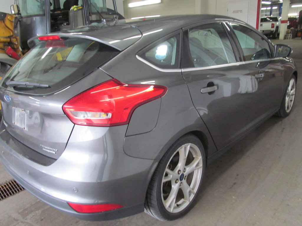 2016 Ford Focus Titanium in Dartmouth, Nova Scotia - 4 - w1024h768px