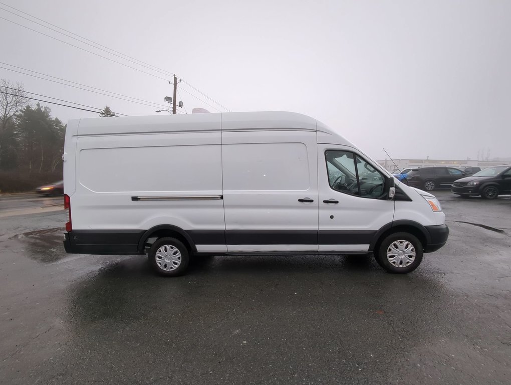 2017 Ford Transit Cargo Van BASE HighRoof Extended in Dartmouth, Nova Scotia - 9 - w1024h768px