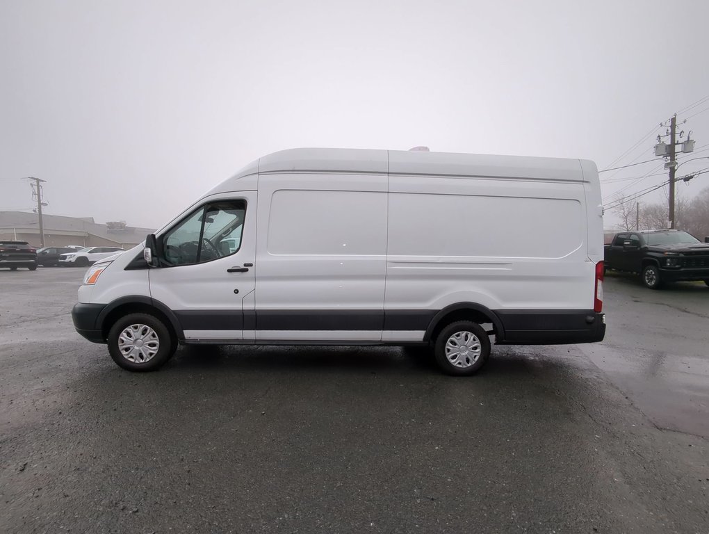 2017 Ford Transit Cargo Van BASE HighRoof Extended in Dartmouth, Nova Scotia - 5 - w1024h768px