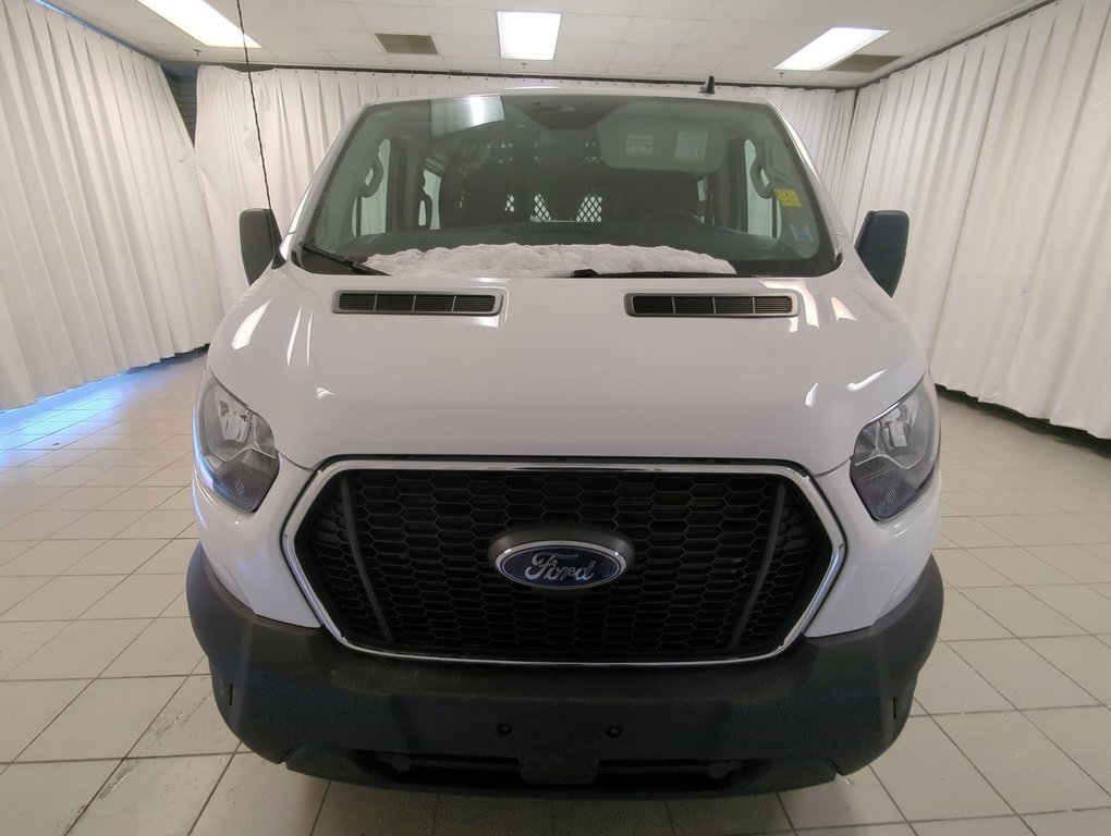 2023 Ford Transit Cargo Van BASE in Dartmouth, Nova Scotia - 3 - w1024h768px
