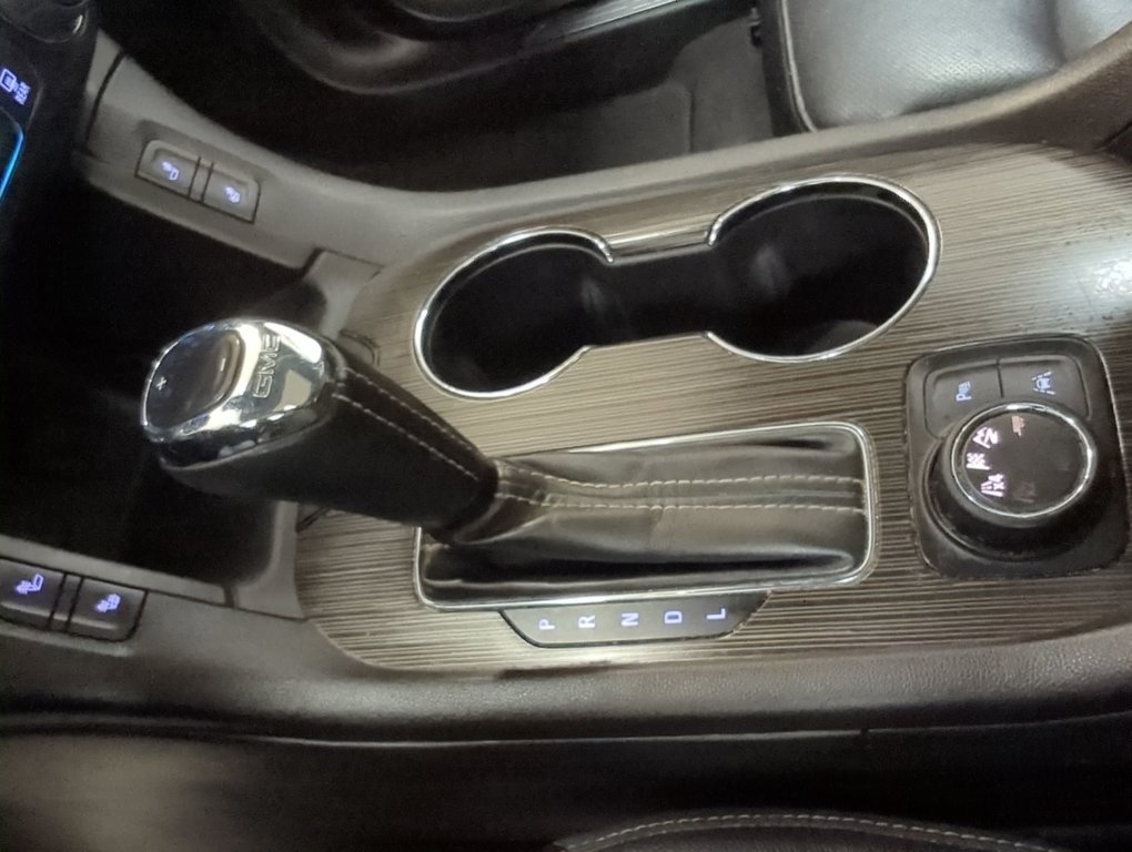 2017 GMC Acadia SLT in Dartmouth, Nova Scotia - 19 - w1024h768px