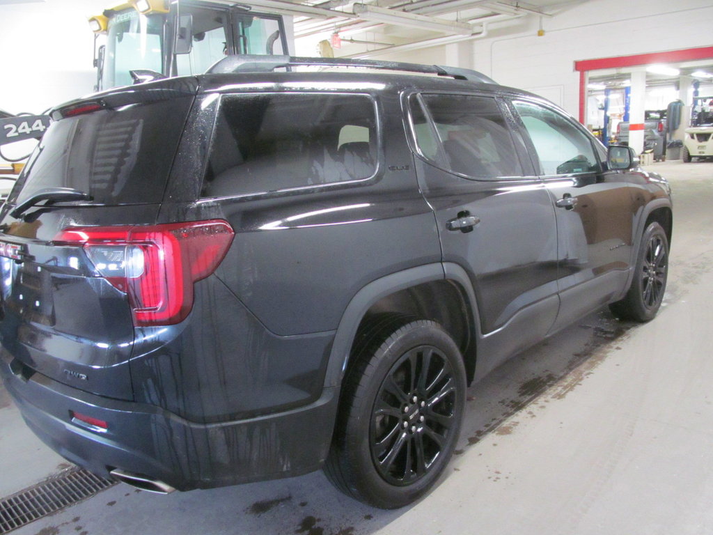 2023 GMC Acadia SLE in Dartmouth, Nova Scotia - 4 - w1024h768px