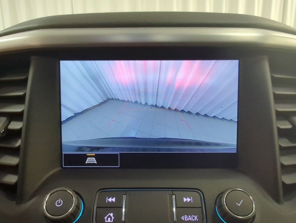 2023 GMC Acadia SLE in Dartmouth, Nova Scotia - 17 - w1024h768px