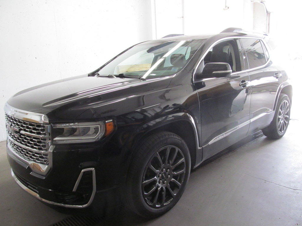 2023 GMC Acadia Denali Leather Roof *GM Certified* in Dartmouth, Nova Scotia - 2 - w1024h768px