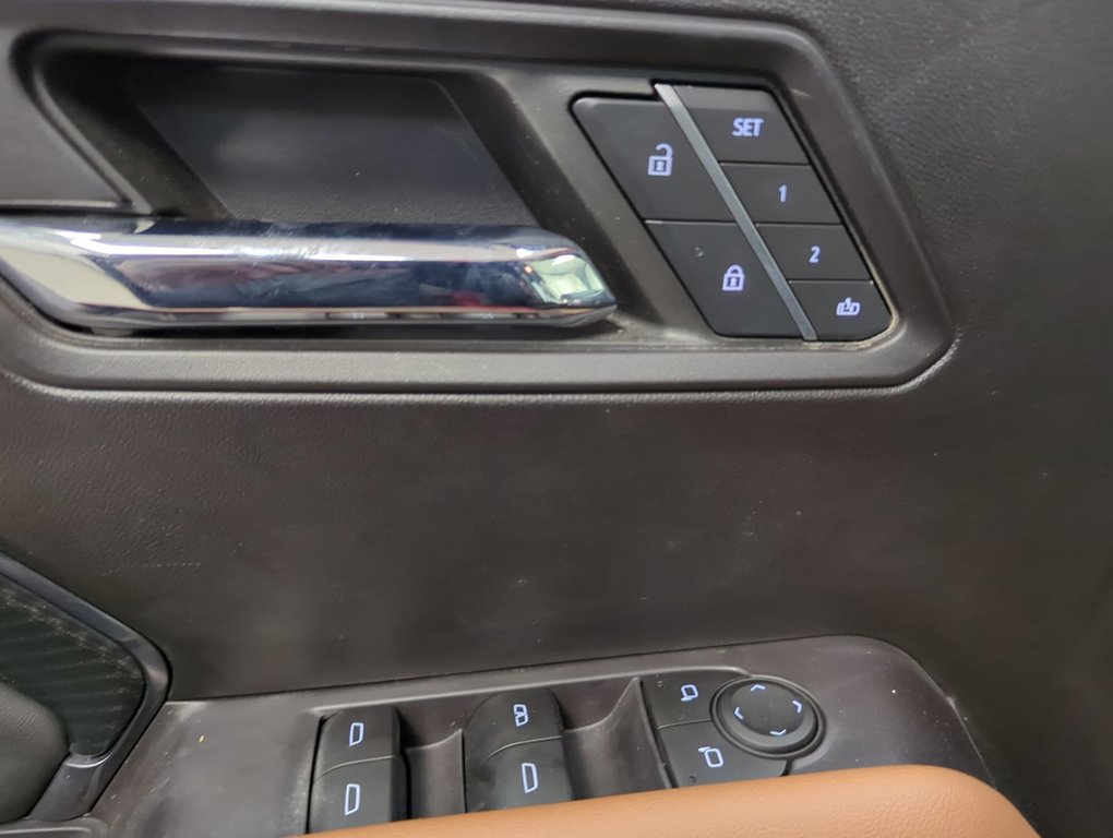 2023 GMC Canyon AT4 in Dartmouth, Nova Scotia - 13 - w1024h768px