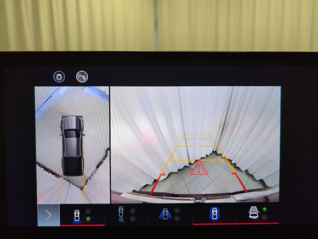 2023 GMC Canyon AT4 in Dartmouth, Nova Scotia - 17 - w1024h768px