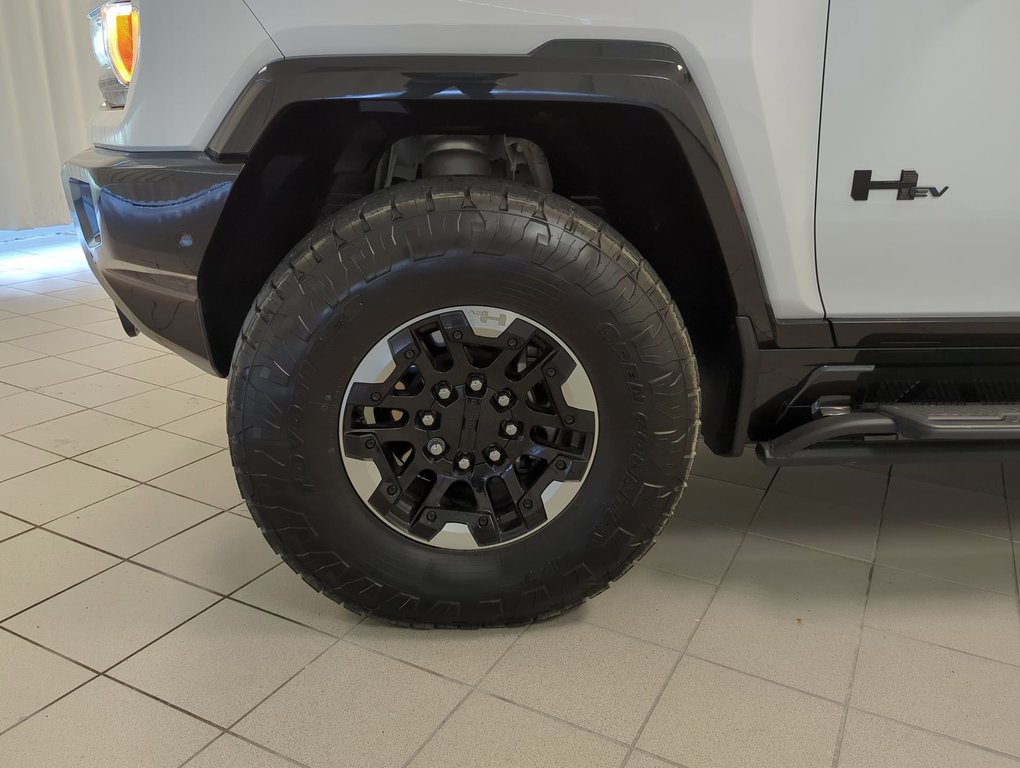 2023 GMC HUMMER EV Pickup BASE in Dartmouth, Nova Scotia - 10 - w1024h768px