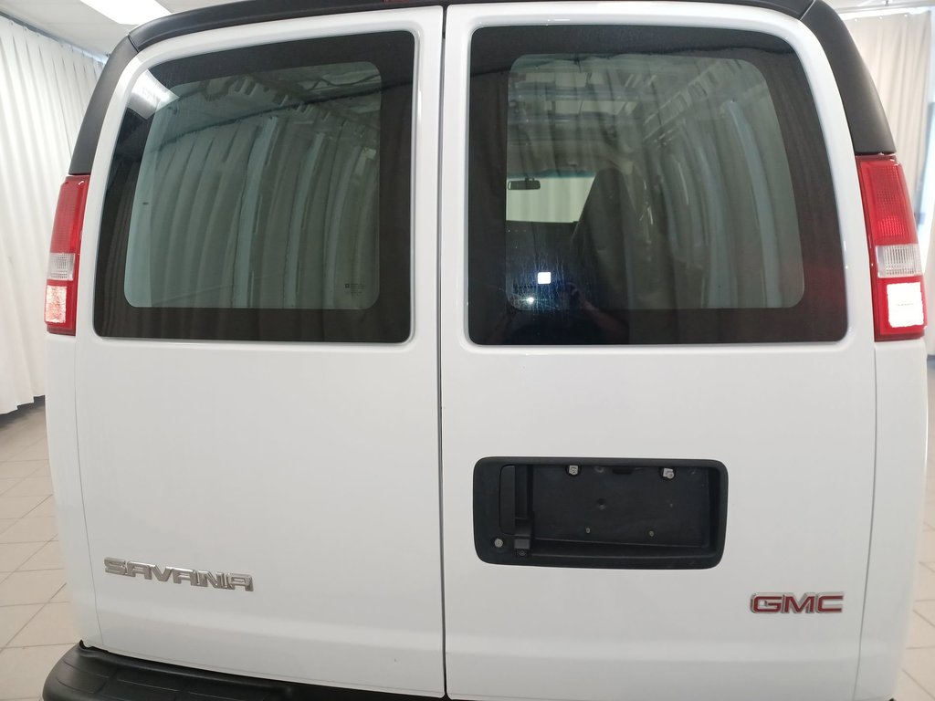 2022  Savana Cargo Van BASE in Dartmouth, Nova Scotia - 8 - w1024h768px