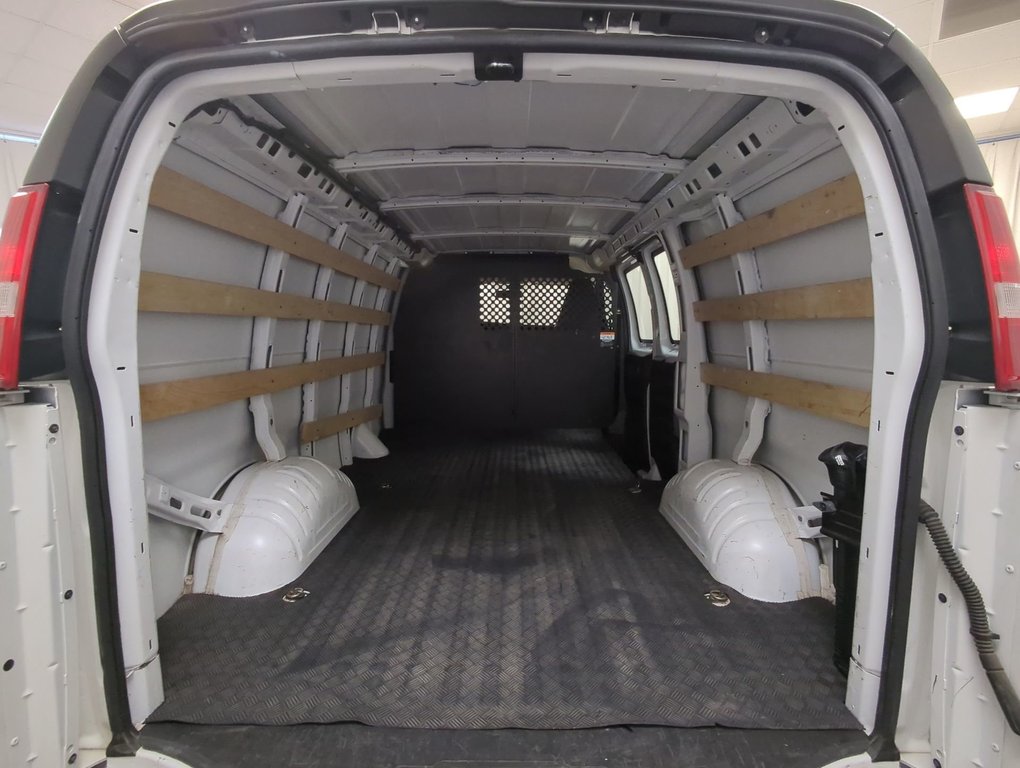 2023 GMC Savana Cargo Van BASE in Dartmouth, Nova Scotia - 21 - w1024h768px