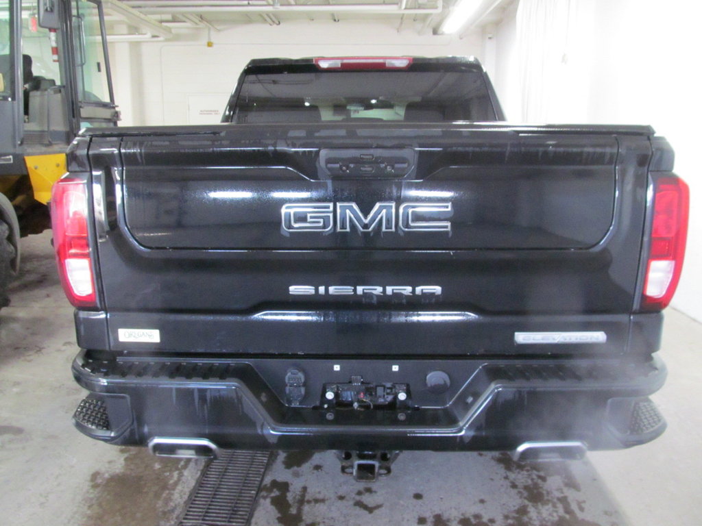 2022 GMC SIERRA 1500 LIMITED Elevation in Dartmouth, Nova Scotia - 3 - w1024h768px