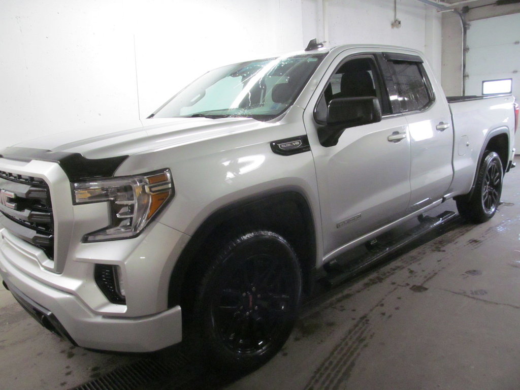 2022 GMC SIERRA 1500 LIMITED Elevation in Dartmouth, Nova Scotia - 2 - w1024h768px
