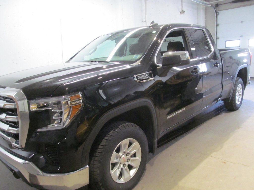 2022 GMC SIERRA 1500 LIMITED SLE in Dartmouth, Nova Scotia - 2 - w1024h768px